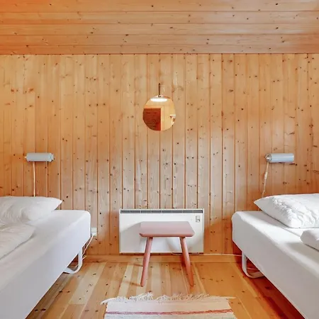 Cozy In Vaeggerlose With Wifi Ferienhaus Bøtø By