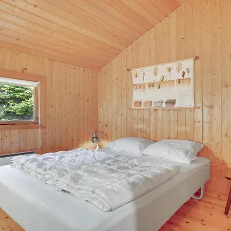 Ferienhaus Cozy In Vaeggerlose With Wifi Bøtø By