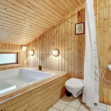 Cozy In Vaeggerlose With Wifi Ferienhaus Bøtø By